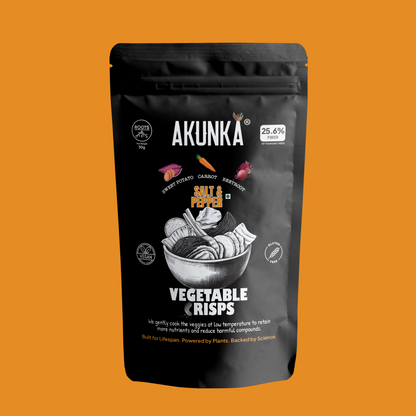 Akunka Crispy Roots Salt and Pepper 30g front pack — vacuum-fried beetroot, sweet potato, carrot chips